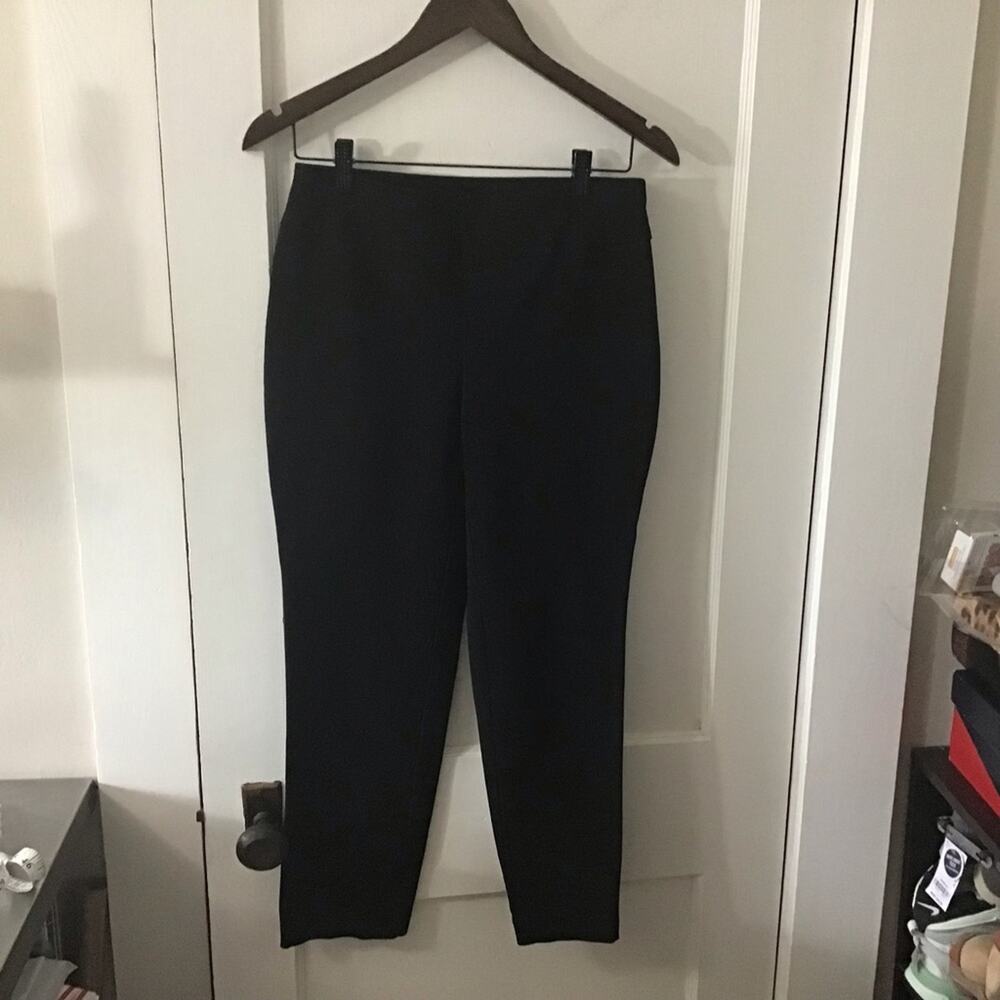 Chico's Fabulously Slimming Black Pull On Ankle Trousers 00 XS
